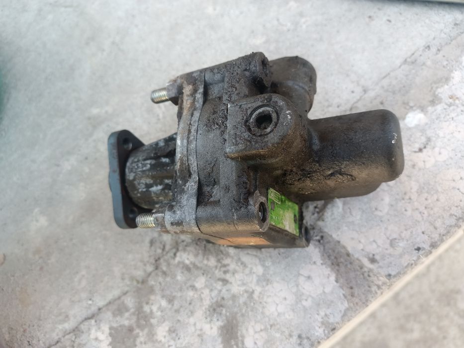 Гур насос от Ауди В4