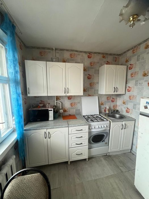 Сдам однокомнатную 9 мкр