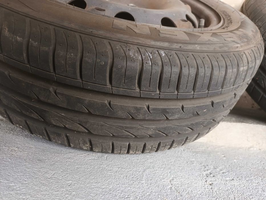 Наистина изгодно. Зимни гуми Nexen 185/60R15 с джанти