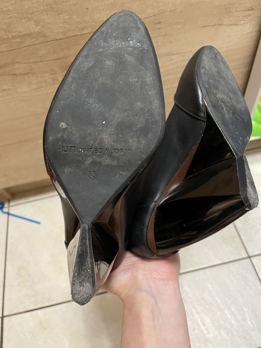 United nude обувки