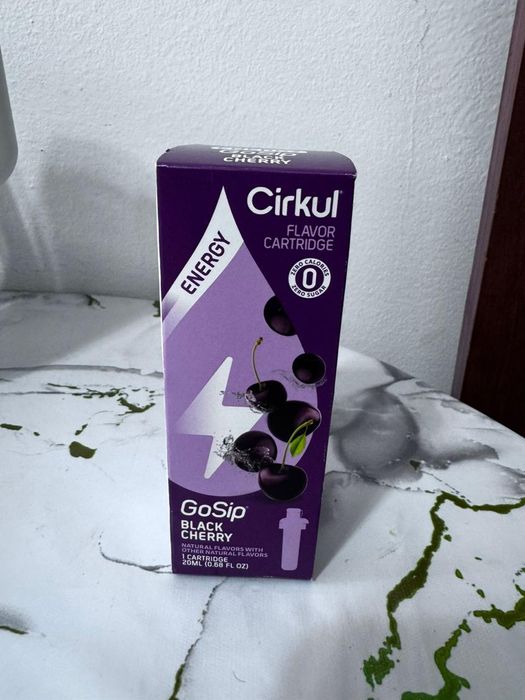 Продам термокружку Cirkul 30 OZ StrawSip