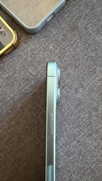 Комплект iPhone 16 128GB + Apple Watch Series 6