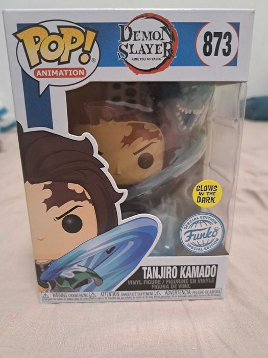 Funko-pop фигурки Naruto, Demon Slayer, Attack on Titan и книги Manga