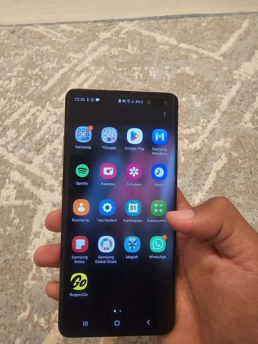 Samsung s10 идеально срочно