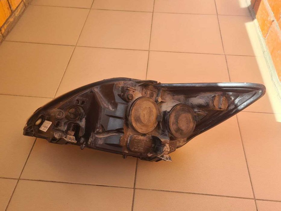 Фара правая Ford Focus 2 рестайлинг(оригинал).