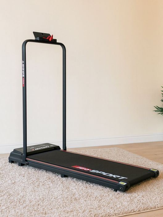 Беговая дорожка очень компактная