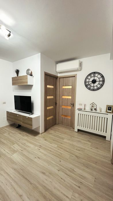Apartament cu 3 camere, dressing și 2 balcoane – Valea Lupului, zona Iriss