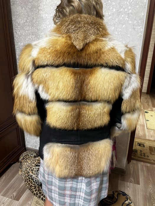 Продам шубу лиса