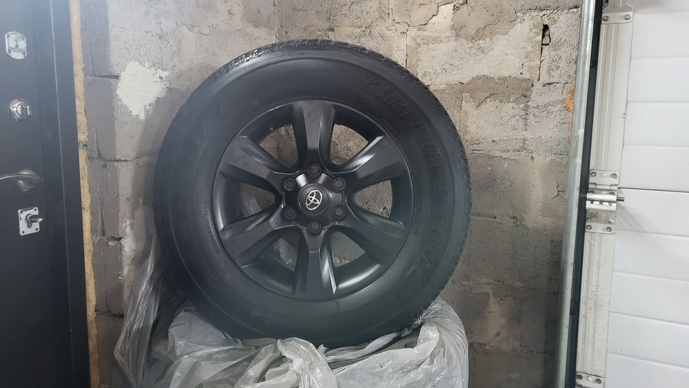 Комплект дисков с летней резиной