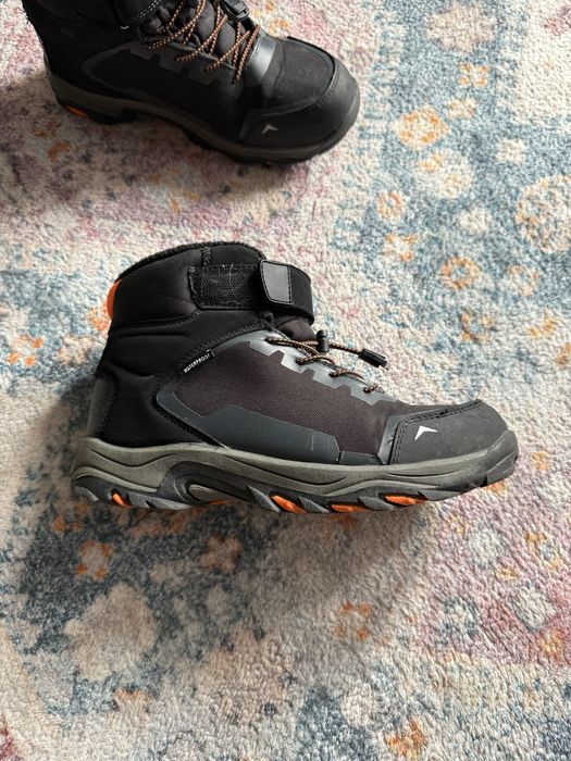 Ботинки зимние 38 размер