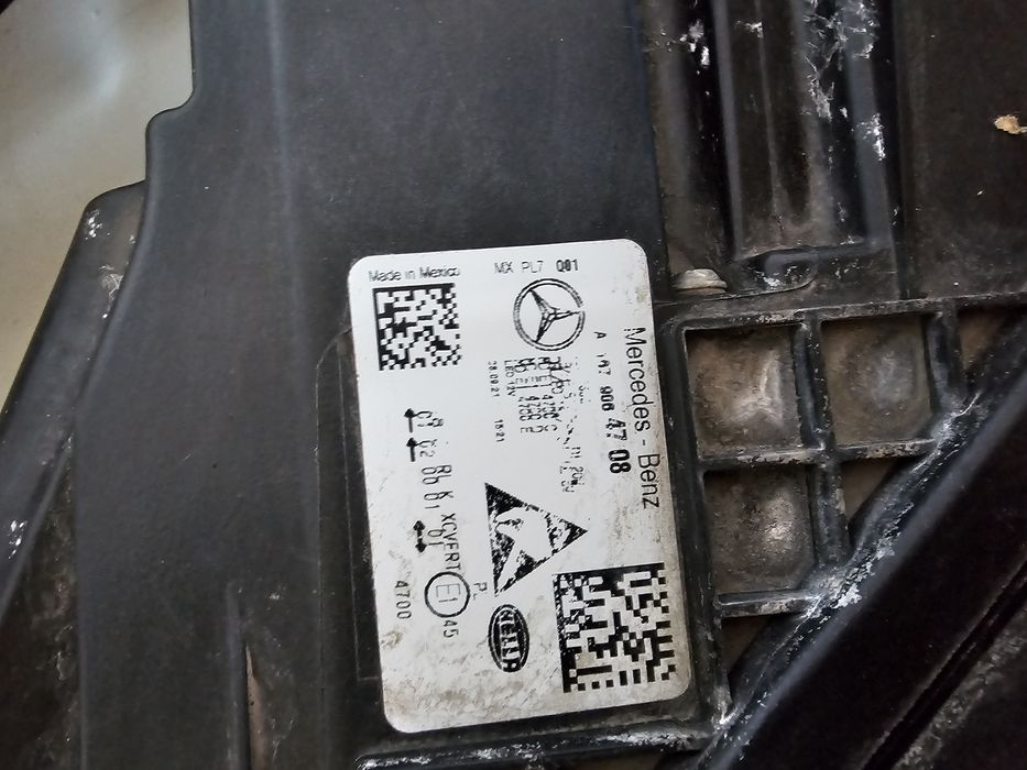 Far stanga avariat Mercedes GLE W167 cod A1679064708