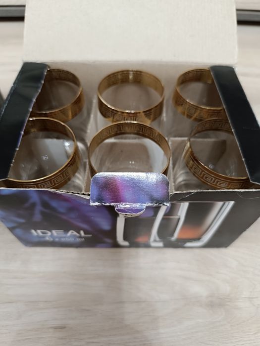 Рюмки стаканы одной серии