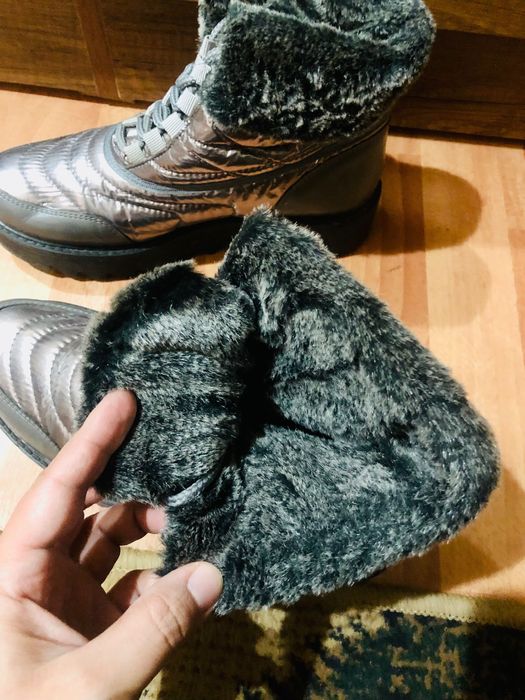 Ботинки женские зимние