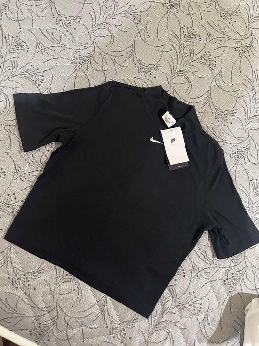 Оригинални дамски клин блуза потник Adidas Nike