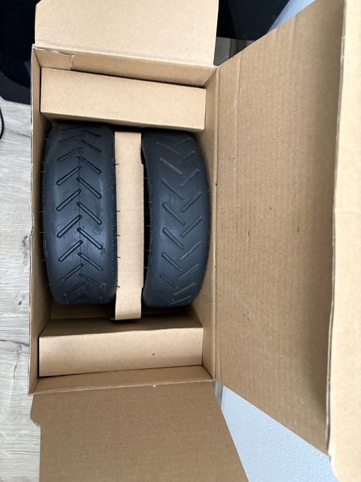 Trotinetă electrică Xiaomi M365 – stare foarte bună