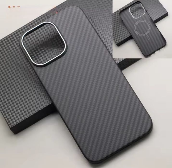 Кейс карбон Iphone 16 Pro