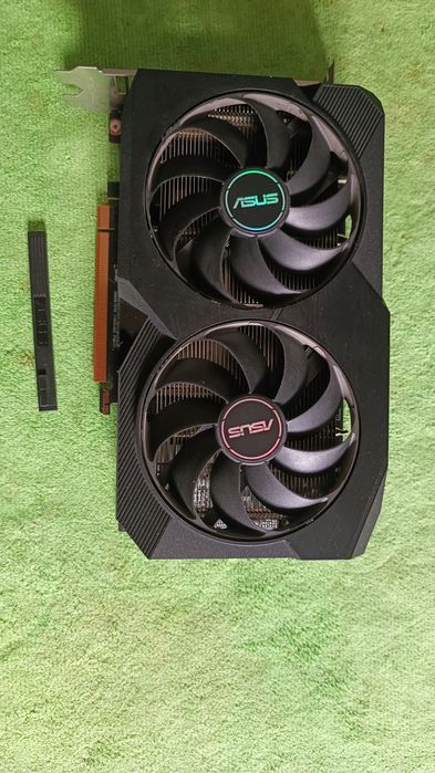 Видеокарта ASUS RX 7600