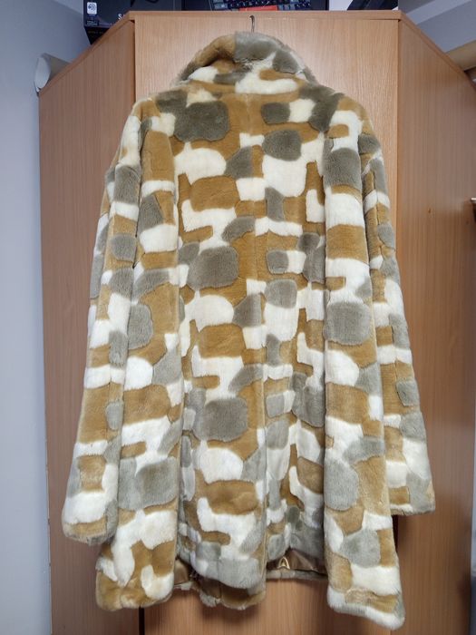 Haină de blană de vulpe argintie