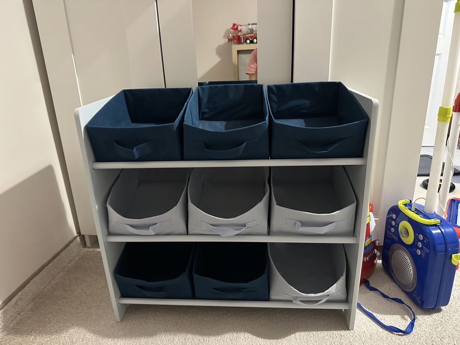 Детска етажерка