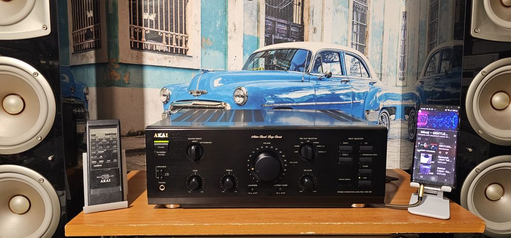 Akai AM 39  statie audio  amplificator
