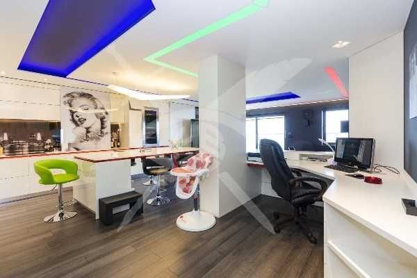 Продава се Тристаен апартамент в Бургас, Лазур - 175 кв.м за 3629 €/кв.м - Снимка #4