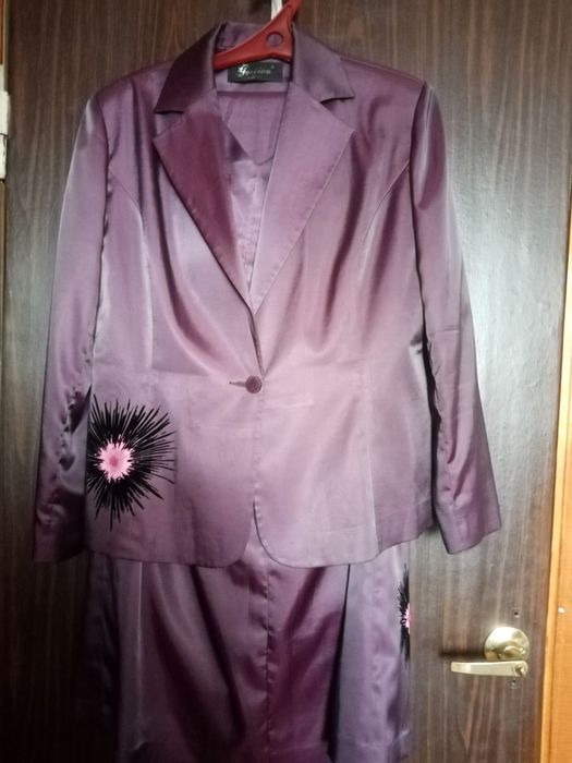 Костюм брючный женский 4  50р