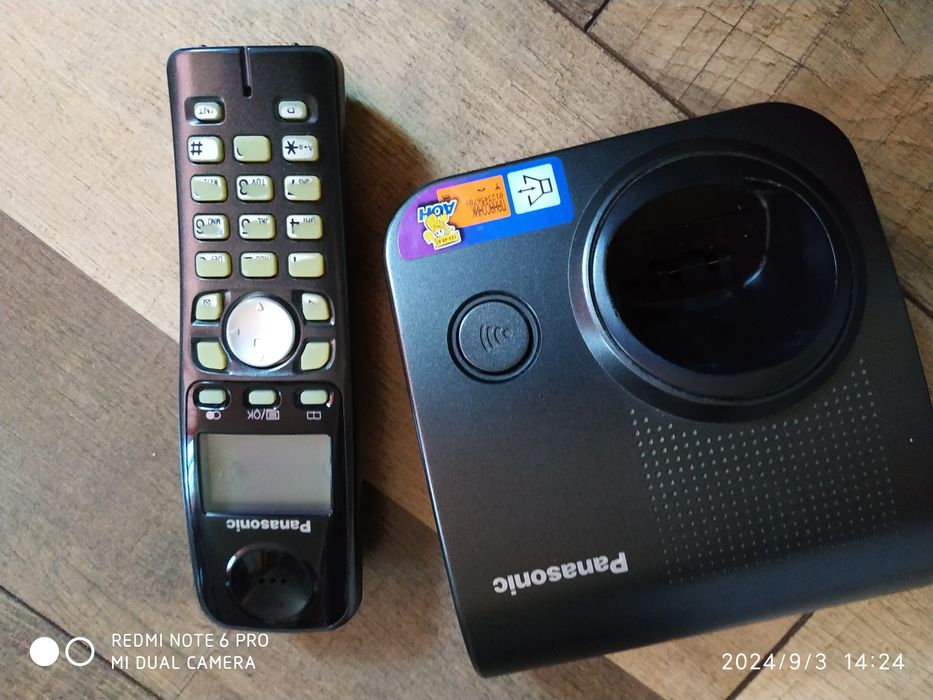 Радио телефон Panasonic *