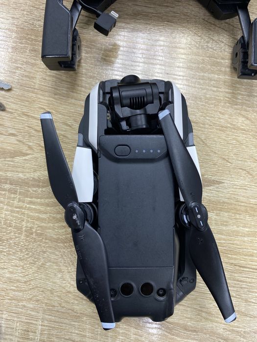 Дрон Dji Mavic Air (ТМ79)