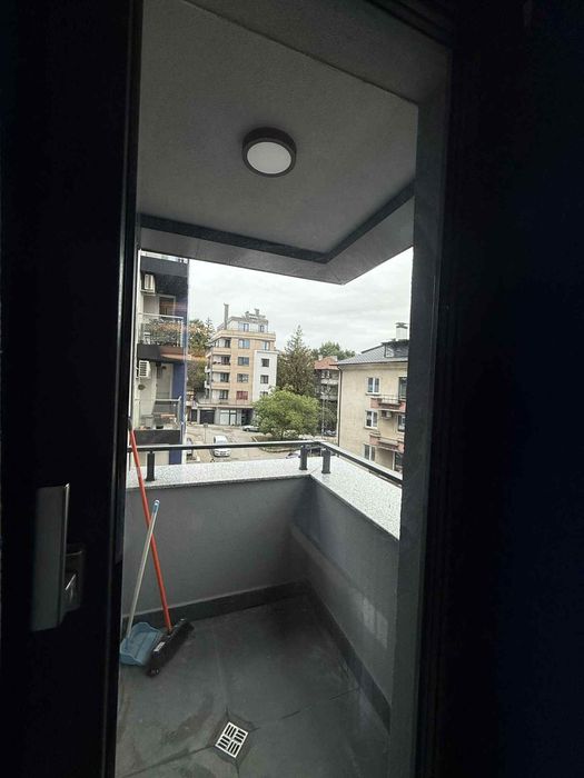 Дава се под наем Четиристаен апартамент в София, Гео Милев - 101 кв.м за 818 € - Снимка #9