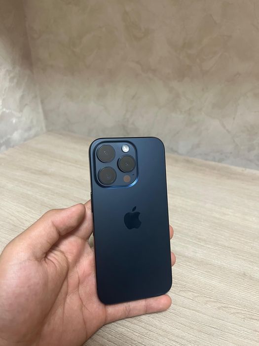 Айфон 15 про в идеальном состоянии