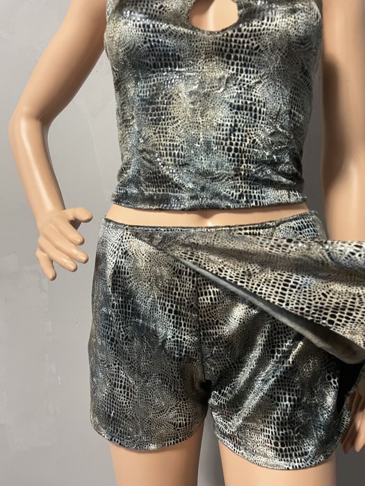 Set Ar8D Moonscale – Halter Top + Mini Skort