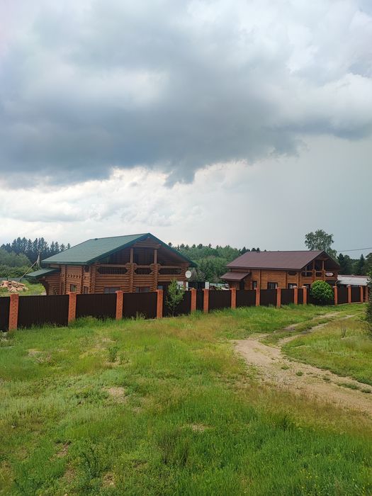 Земельный участок в лесу