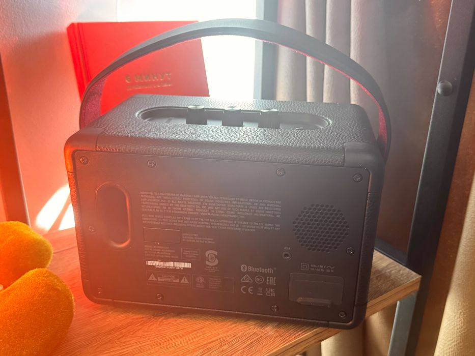 Колонка Marshall Kilburn ll