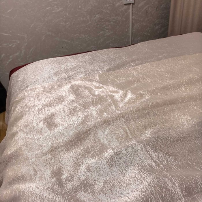 Продам шторы  в хорошем состоянии