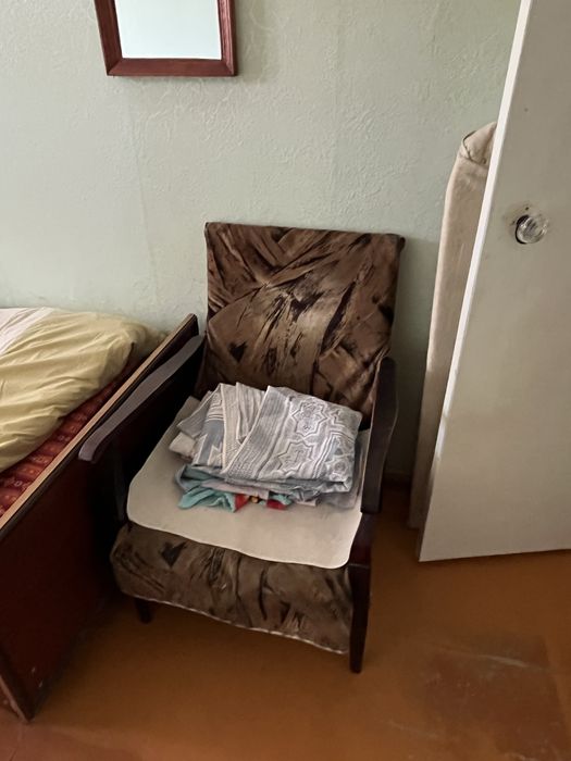 Отдам бесплатно мебель