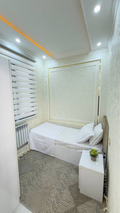 Продаётся. Чиланзар 2 кв-л. 2в3/4/4.  Парк 100 метров