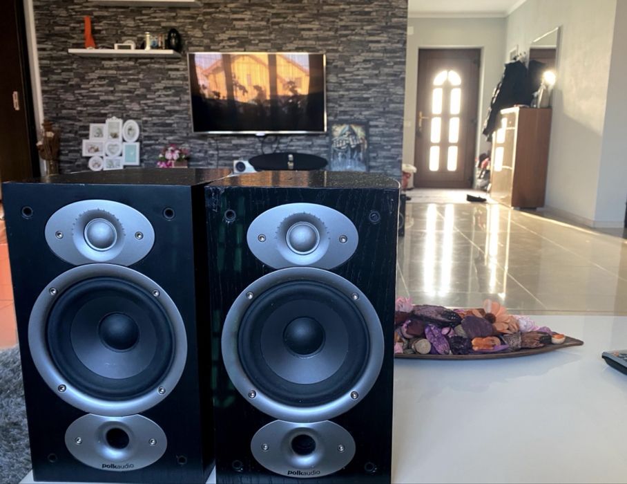 Boxe Polkaudio RTi A1