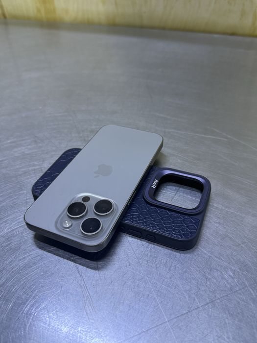 Iphone 15 pro.