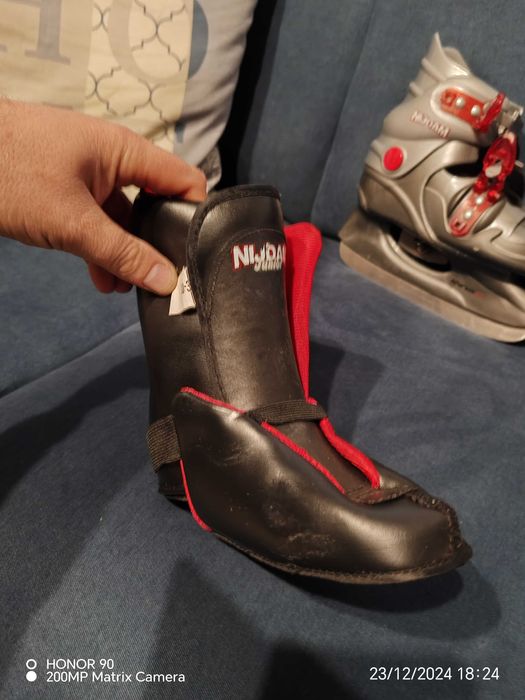 Patine copii , marime reglabila 30 -33