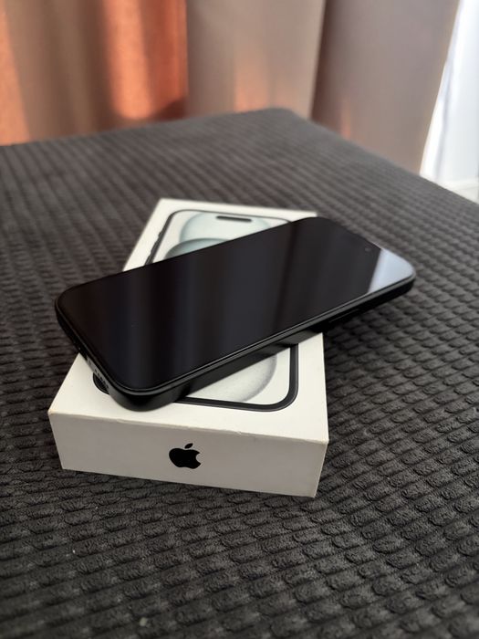 iPhone 15,256gb