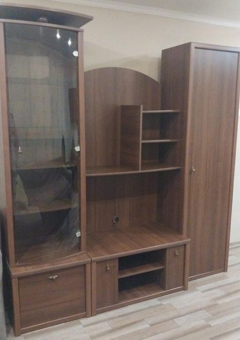 Стенка в гостиную