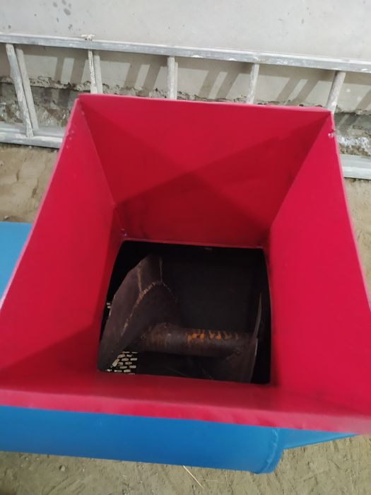 Deku aparat sotiladi