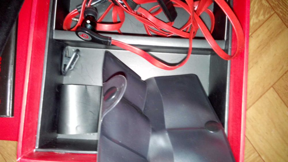 Продам наушники Beats Бу