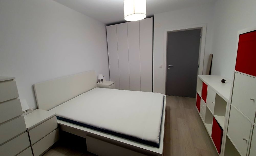 Inchiriez apartament 2 camere White Tower