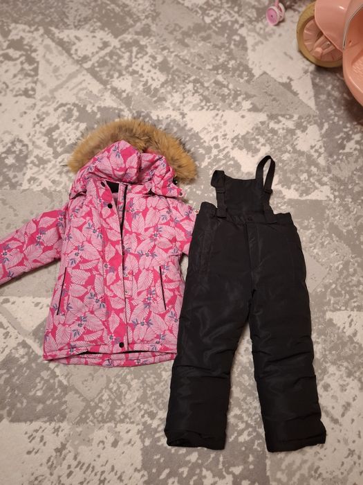 Зимний костюм для девочки