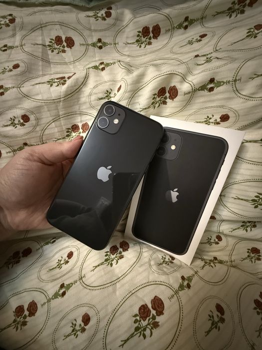 Продам Iphone 11