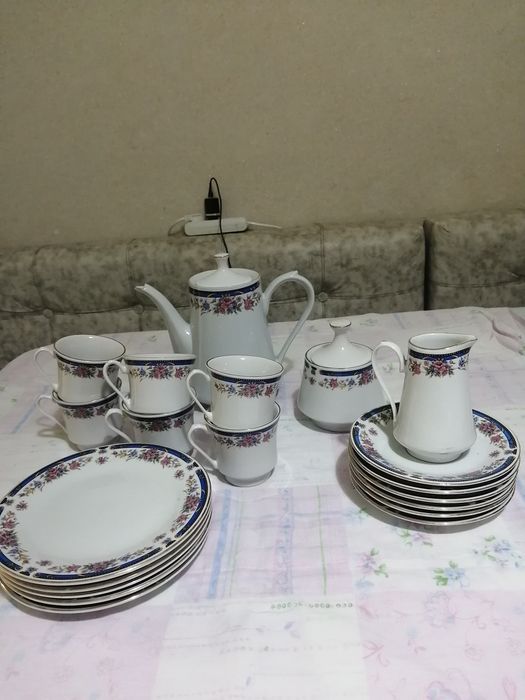 Чайный сервиз на 6 персон