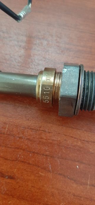 Универсальный лямбда зонд Denso.