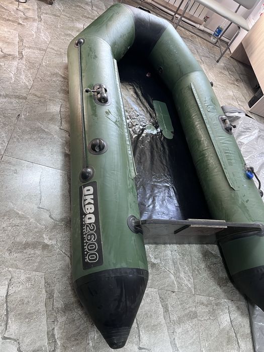 Продам лодку срочно
