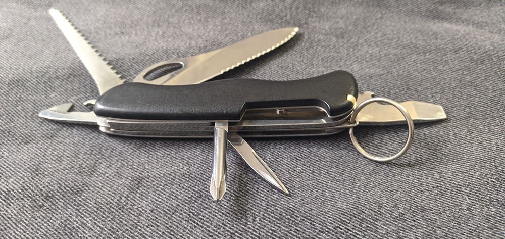 Мультитул нож Victorinox